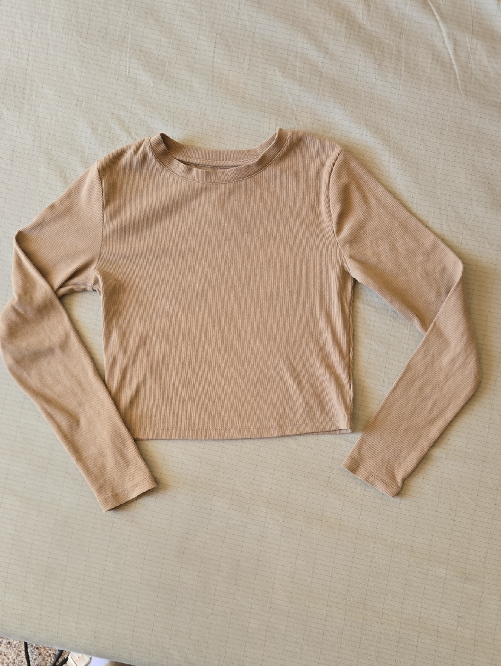GAP Ribbed Long-Sleeve Crop Top - Olive Tan